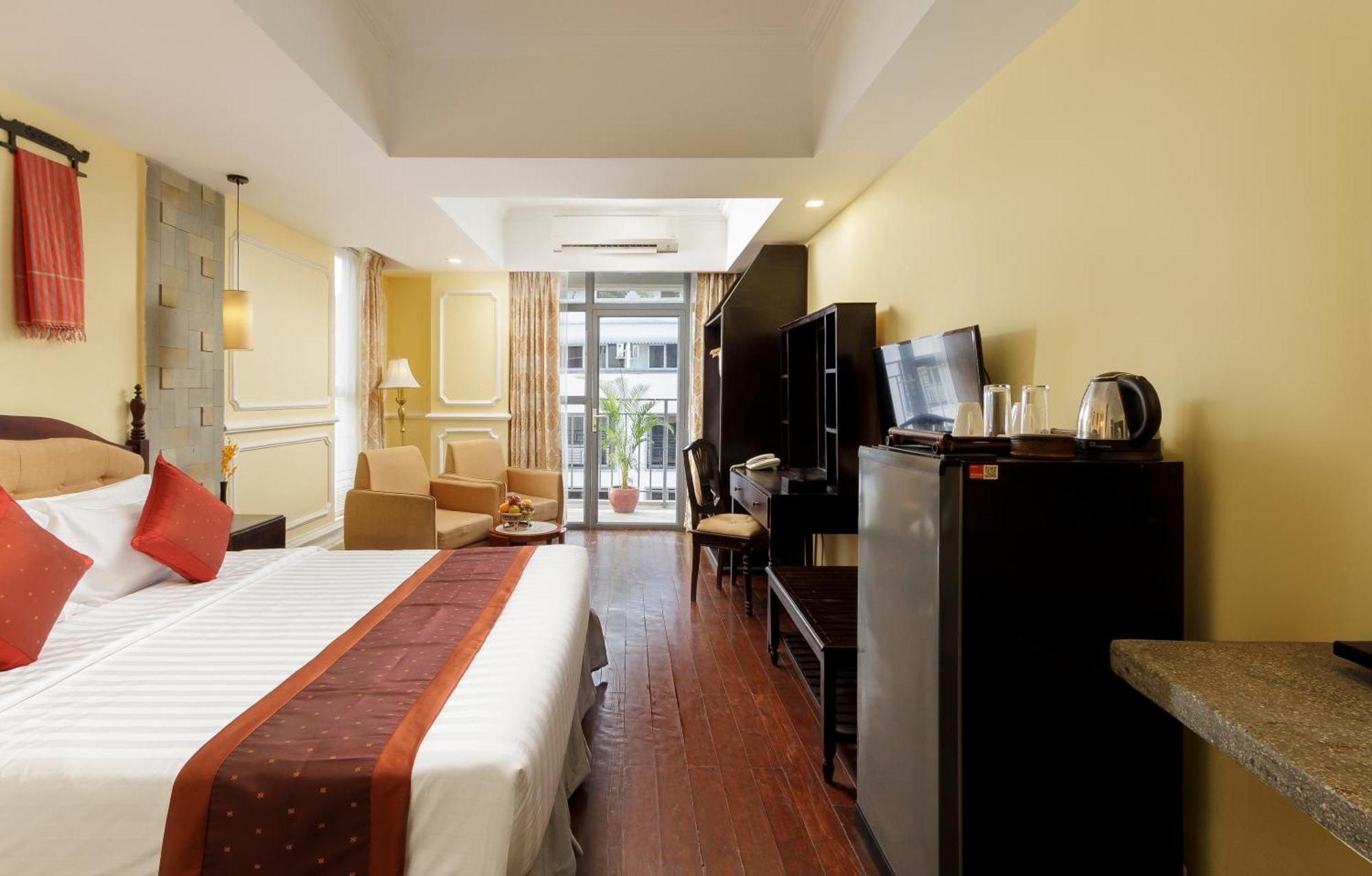 Arison Hotel พนมเปญ ภายนอก รูปภาพ