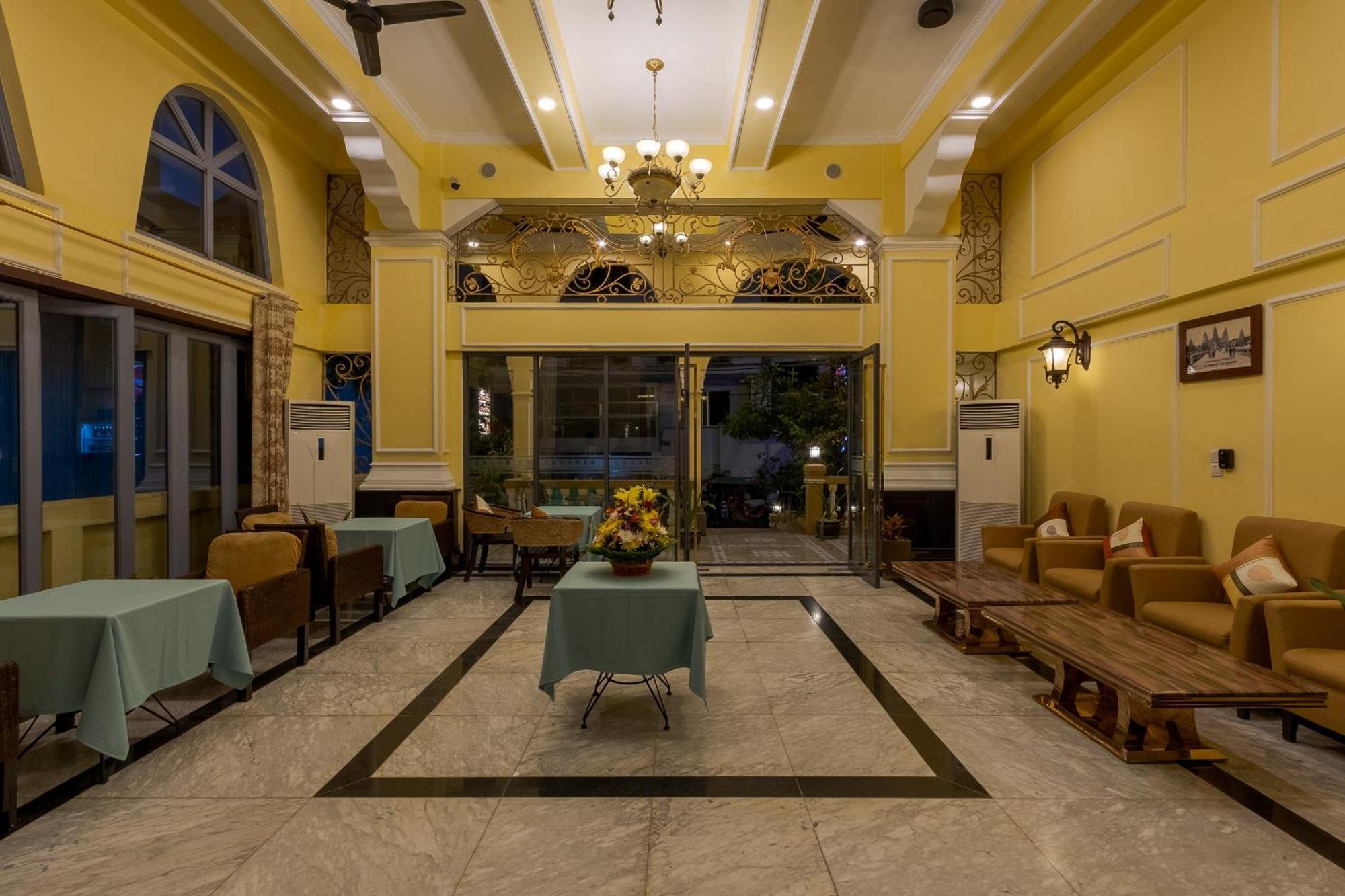 Arison Hotel พนมเปญ ภายนอก รูปภาพ